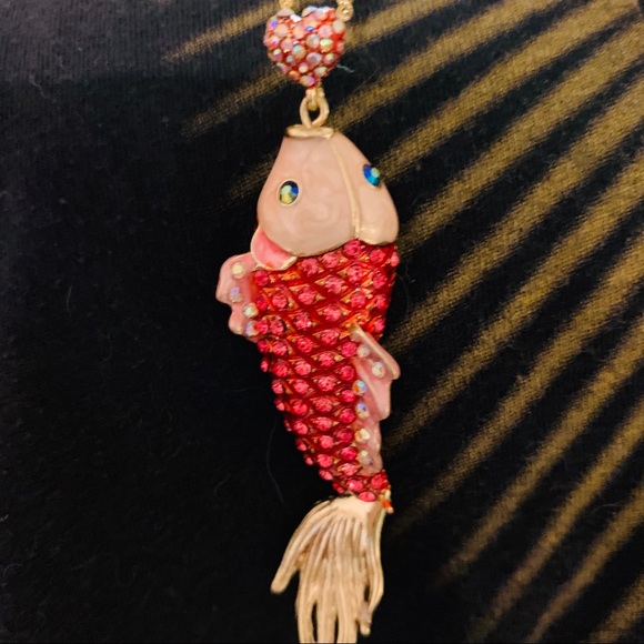 Betsey Johnson Jewelry - Betsey Johnson Koi Fish Articulated Necklace